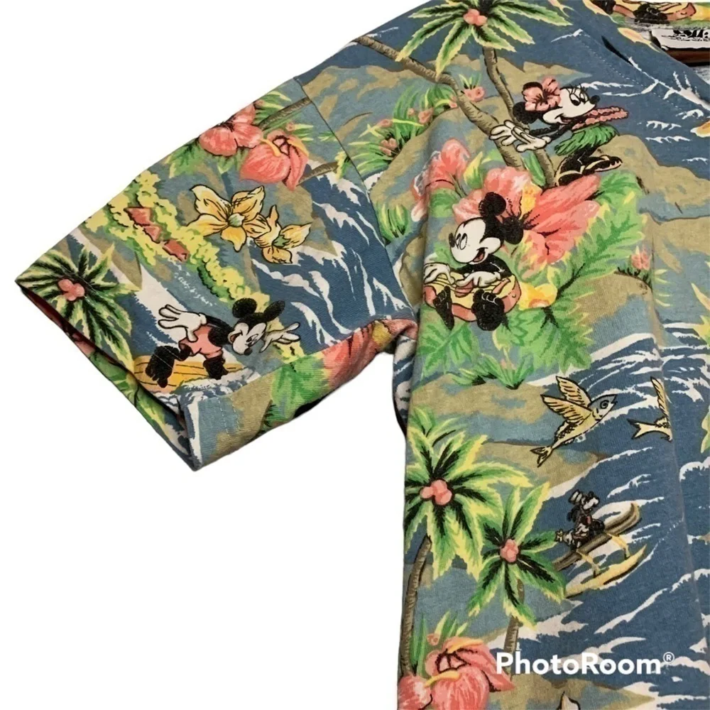 𝅺vintage Mickey surfer shirt - Picture 2 of 4